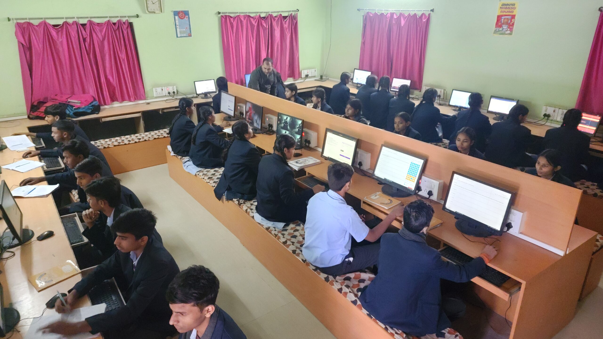 computer lab 20251113 110334