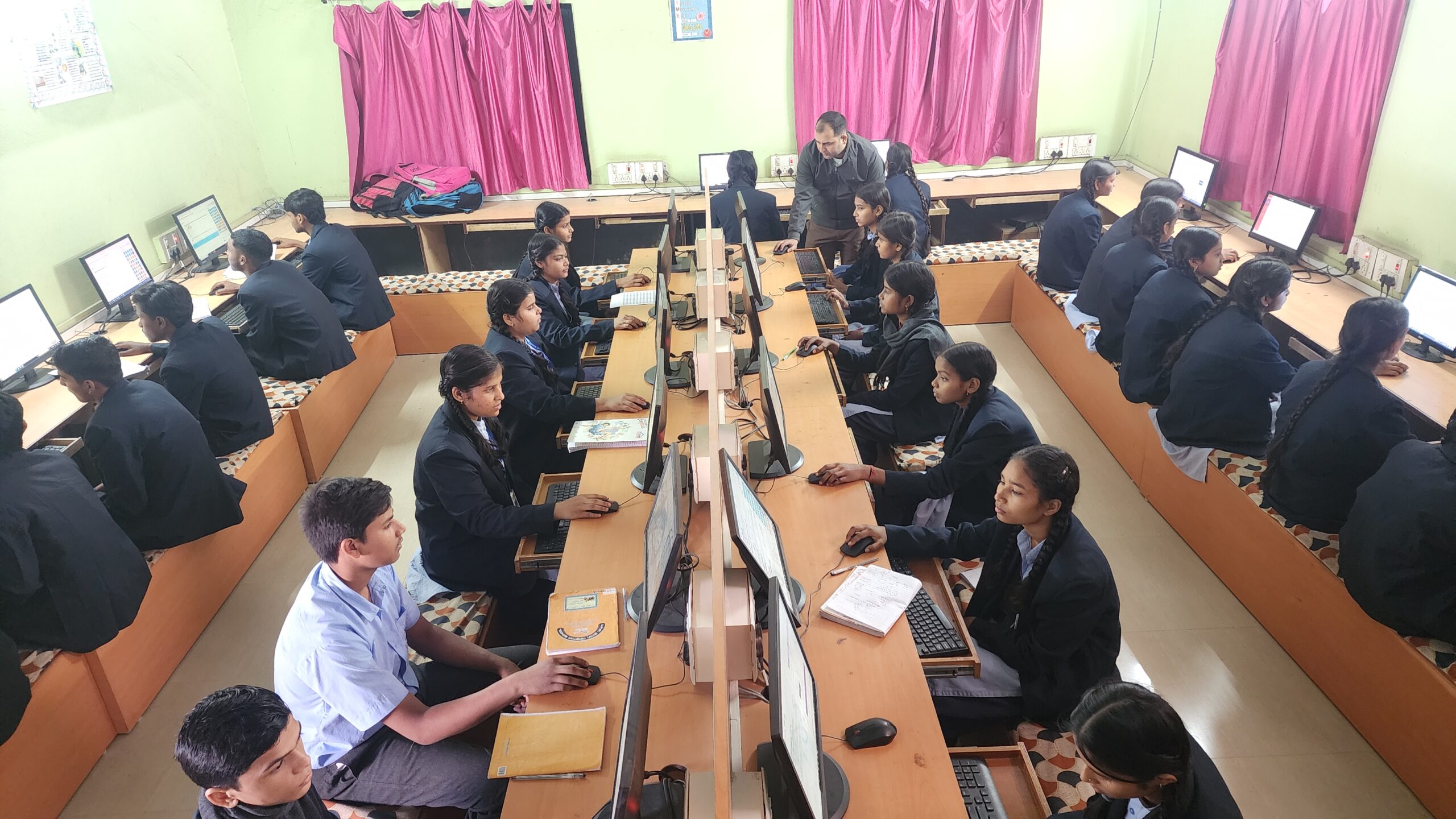 computer lab 20251113 110415